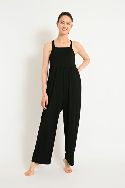 ジャンプスーツ 【定価3.2万円】kiira バカバカしく