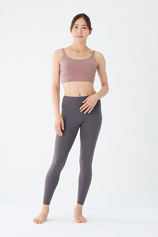 【oliveさま専用】Suria ブラトップ、レギンス、ショートパンツ oliveさま専用】Suria ブラトップ、レギンス、ショートパンツ