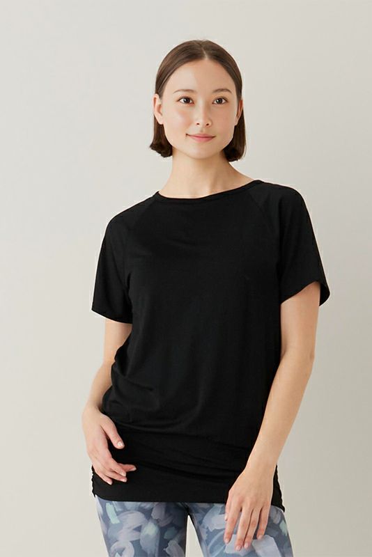 suria - 未使用　suria  トップス 楽天市場】スリア suria ヨガウェア トップス Tシャツ 定番